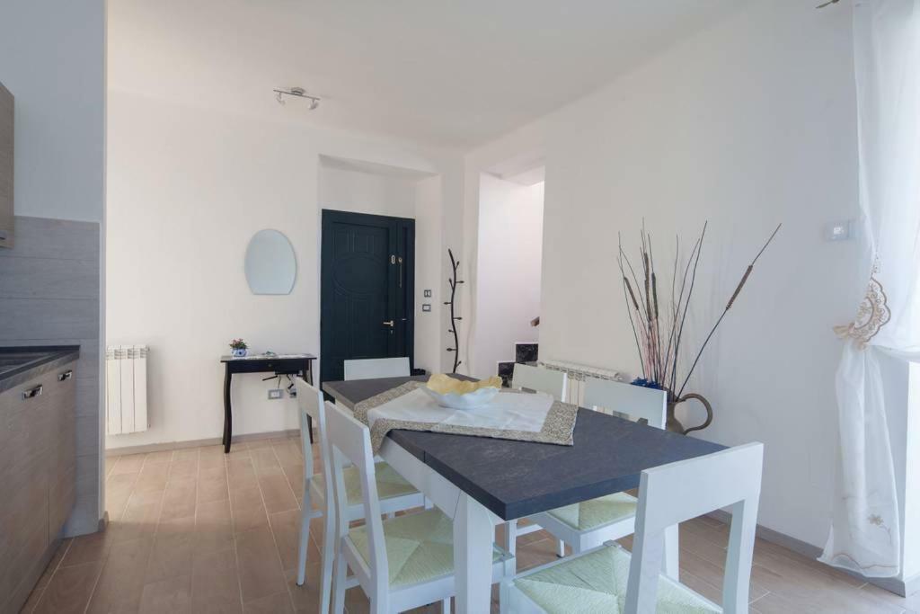 Casa Sterinella Villa Follo Alto Luaran gambar